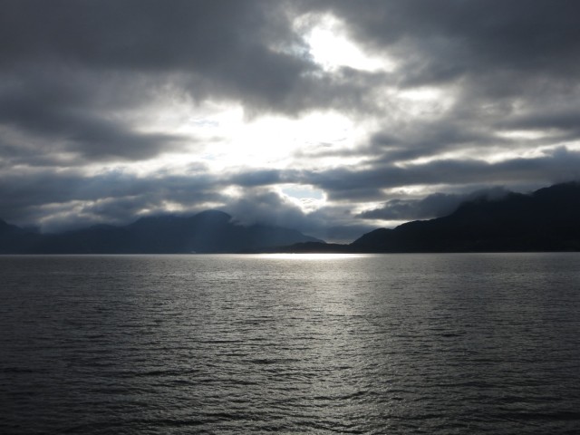Hurtigruten_2015-06-18_20-11-1